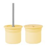 Gobelet 3en1 de 180ml avec deux couvercles et une paille Minikoioi en silicone pour bébés dès 6 mois et toute l’enfance. Gobelet 3en1 de 180ml avec deux couvercles et une paille Minikoioi en silicone pour bébés dès 6 mois et toute l’enfance. Avec sa taille adaptée aux petites mains et sa matière souple et incassable