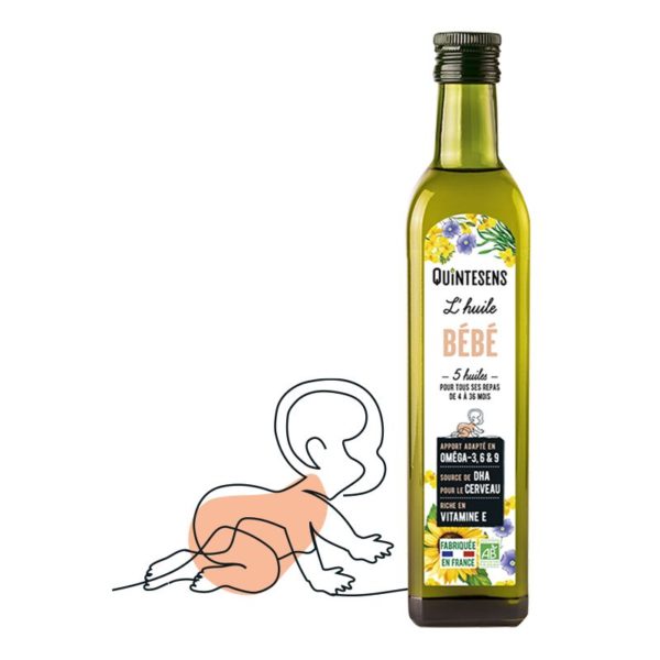 Offrez à votre bébé le meilleur de la nature pour son développement harmonieux avec l'huile BABY QUINTESENS. Spécialement conçue pour répondre aux besoins nutritionnels des bébés dès le début de la diversification alimentaire, cette huile unique associe 5 huiles complémentaires, sélectionnées pour leurs bienfaits sur le métabolisme de bébé. Riche en oméga-3, notamment en DHA, un acide gras essentiel au développement du cerveau et de la rétine, ainsi qu'en vitamine E, un antioxydant puissant, cette huile complète apporte à votre bébé l'énergie et les nutriments nécessaires à sa croissance. Son goût doux et sa texture fluide s'intègrent facilement à l'alimentation de bébé, lui permettant de bénéficier de tous les bienfaits des acides gras essentiels dès ses premiers repas. Une synergie d'huiles précieuses pour le développement optimal de bébé L'huile BABY QUINTESENS 250ML est un véritable concentré de bienfaits pour votre bébé : Riche en oméga-3 et DHA : Essentiels au développement du cerveau et de la rétine. Source de vitamine E : Antioxydant puissant, protège les cellules. 5 huiles complémentaires : Pour une synergie nutritionnelle optimale. Adaptée dès la diversification alimentaire : Pour répondre aux besoins spécifiques de bébé. Goût doux et texture fluide : Facile à intégrer à l'alimentation de bébé. Format pratique de 250ML : Pour une utilisation prolongée. Conseils d'utilisation : Ajoutez l'huile BABY QUINTESENS aux purées, compotes ou légumes de bébé, dès le début de la diversification alimentaire. Commencez par une petite quantité (1/2 cuillère à café) et augmentez progressivement jusqu'à 1 cuillère à café par jour. Mélangez bien l'huile aux aliments de bébé avant de les lui donner. Ne pas chauffer l'huile. Conservez l'huile dans un endroit frais et sec, à l'abri de la lumière.